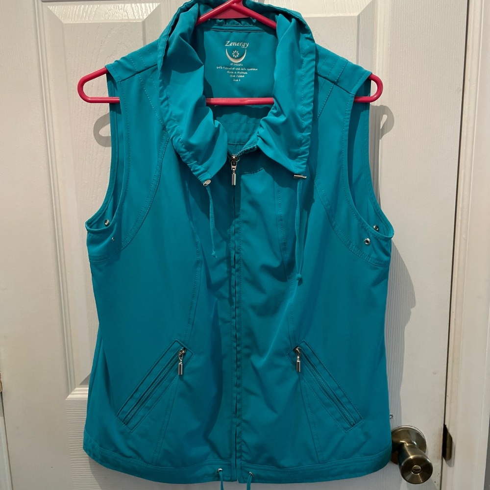 Chico’s Zenergy Full Zip Sleeveless JacketBlue Size M